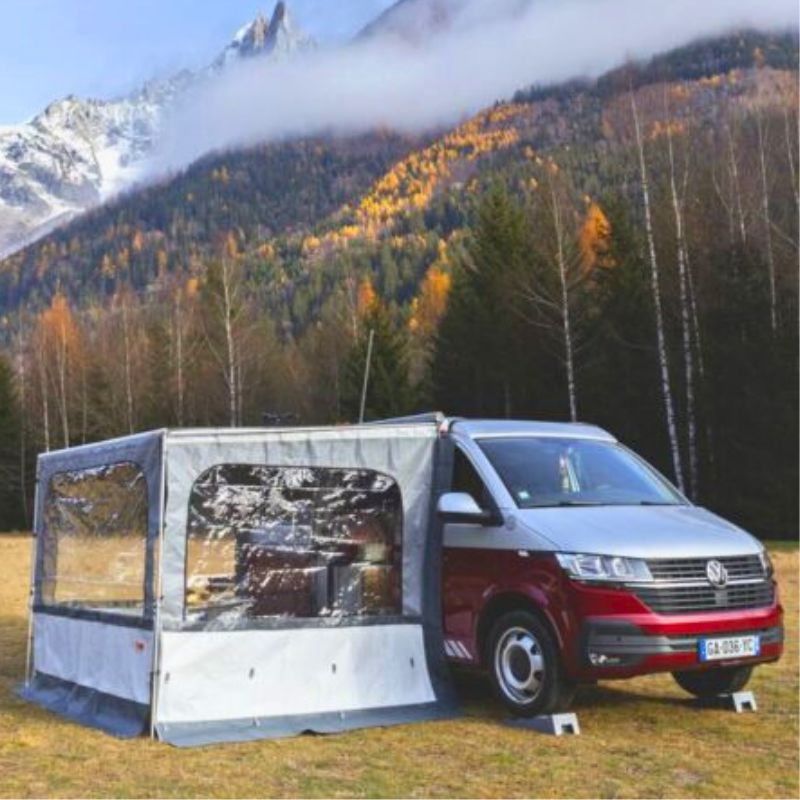 Fiamma Side W Pro installato in uso su minivan