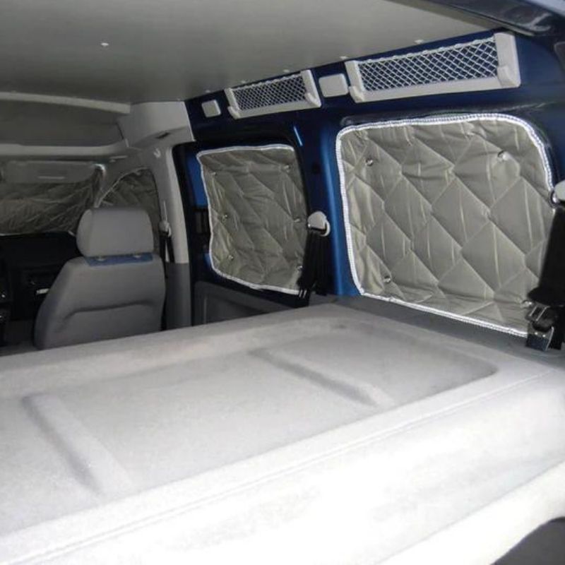NRF oscuranti interni minivan in uso