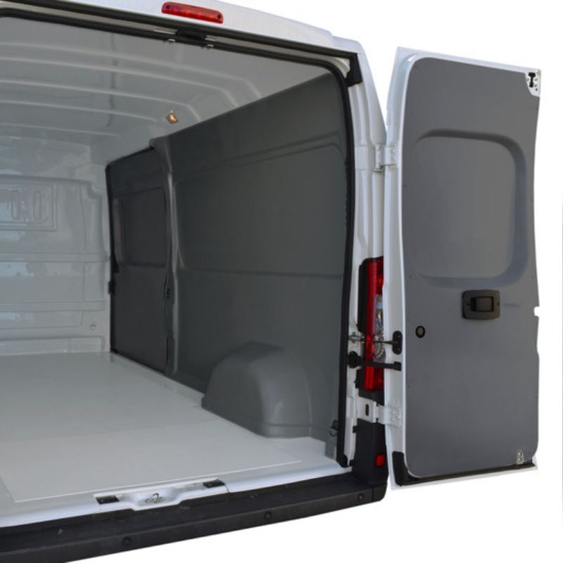 car fiberglass brnbi esempio pannelli grigi portellone