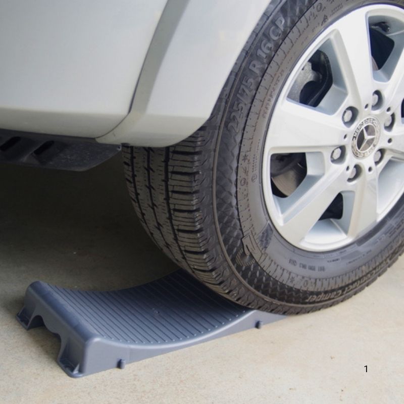 Fiamma Wheel Saver in uso