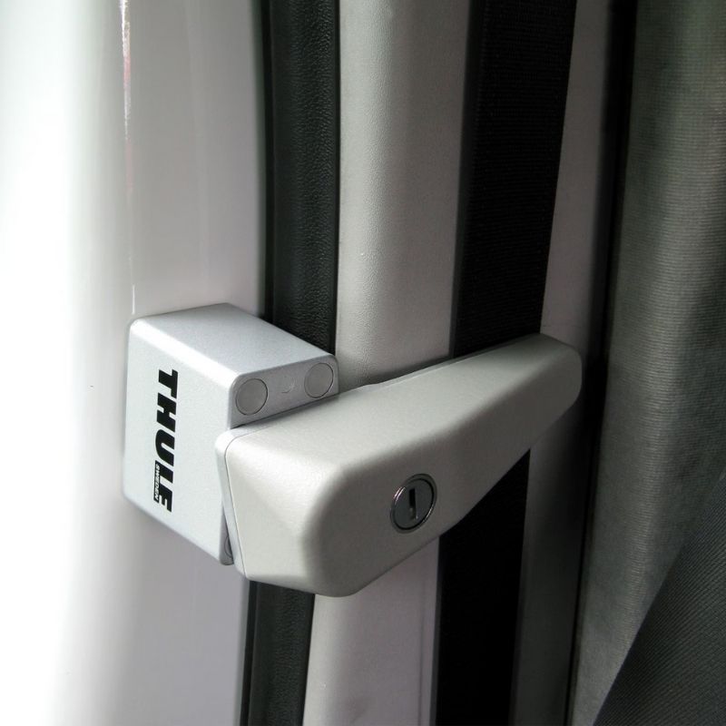 Thule Cab Lock installato chiuso