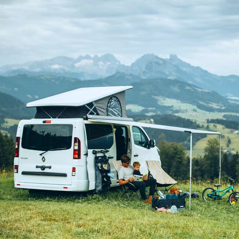 Thule Omnistor 3200 tendalino per minivan e SUV