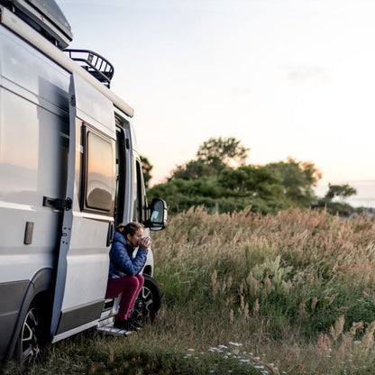 Thule Slide-Out Step 12V Ducato montato in uso 2