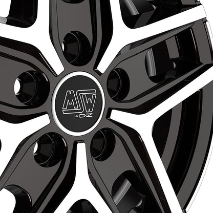 Dettaglio delle razze diamantate del cerchio MSW 40VAN Gloss Black Full Polished