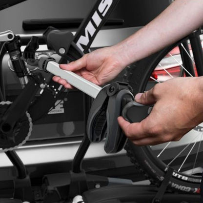 Thule Easy Fold XT 2 dettaglio braccio bloccabici