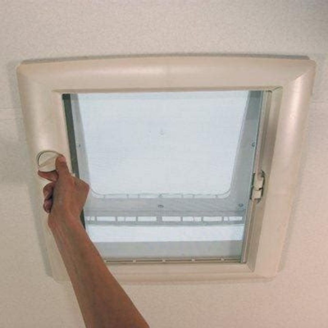 Thule Vent oblò 40x40 apertura a manovella