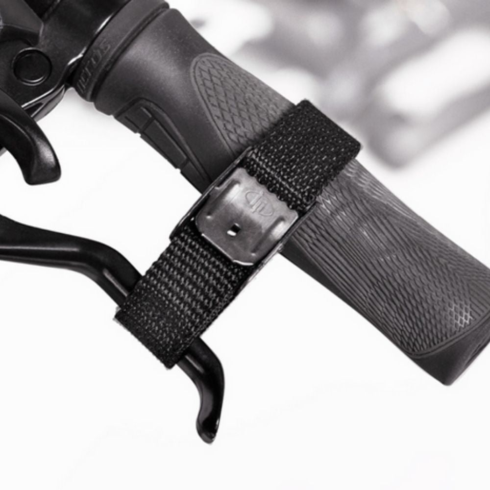 Thule cinghie autobloccanti per freni biciclette in uso